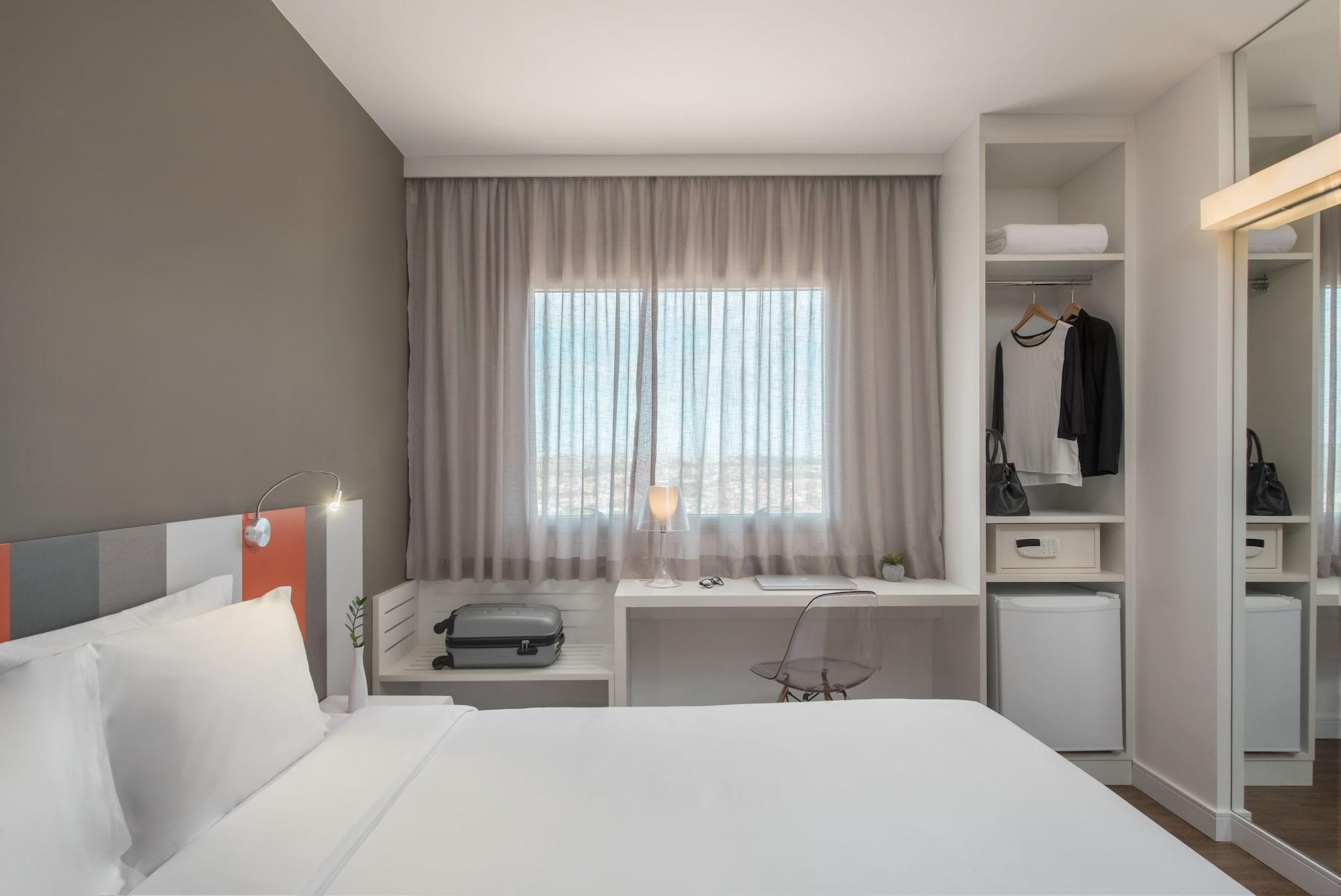Hotel Intercity 4*